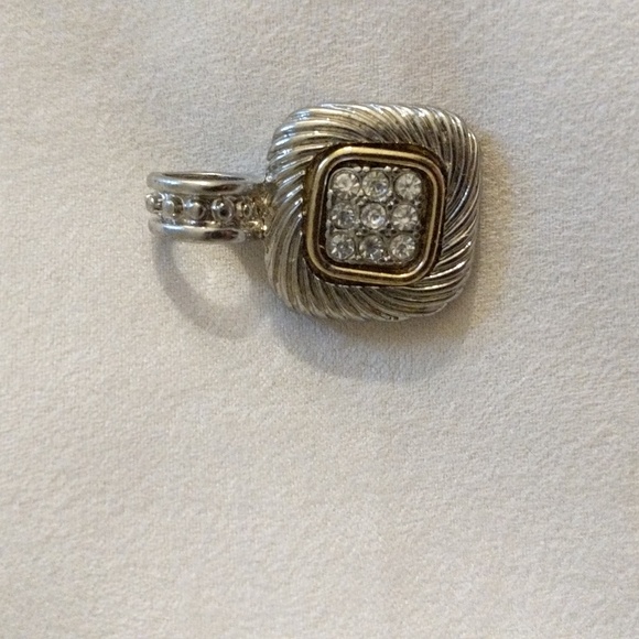 Necklace pendant charm - Picture 1 of 4